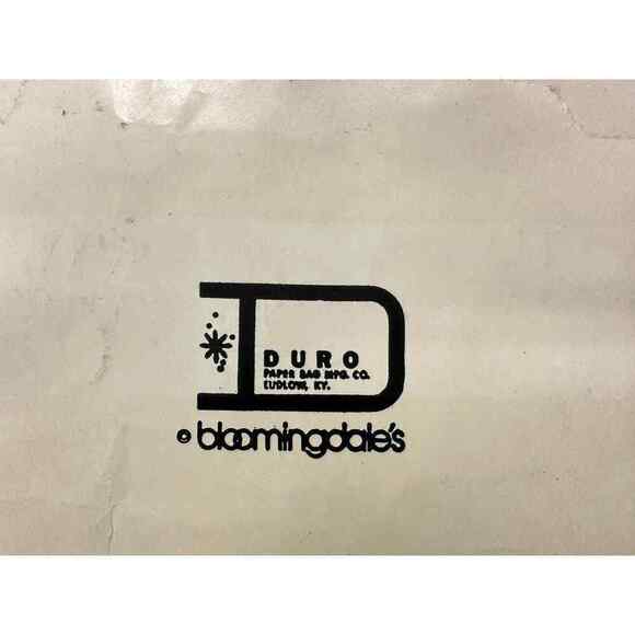 2 VTG Bloomingdale's Paper Bags New Years 1982 & New Years 1980 Matisse - Picture 6 of 9